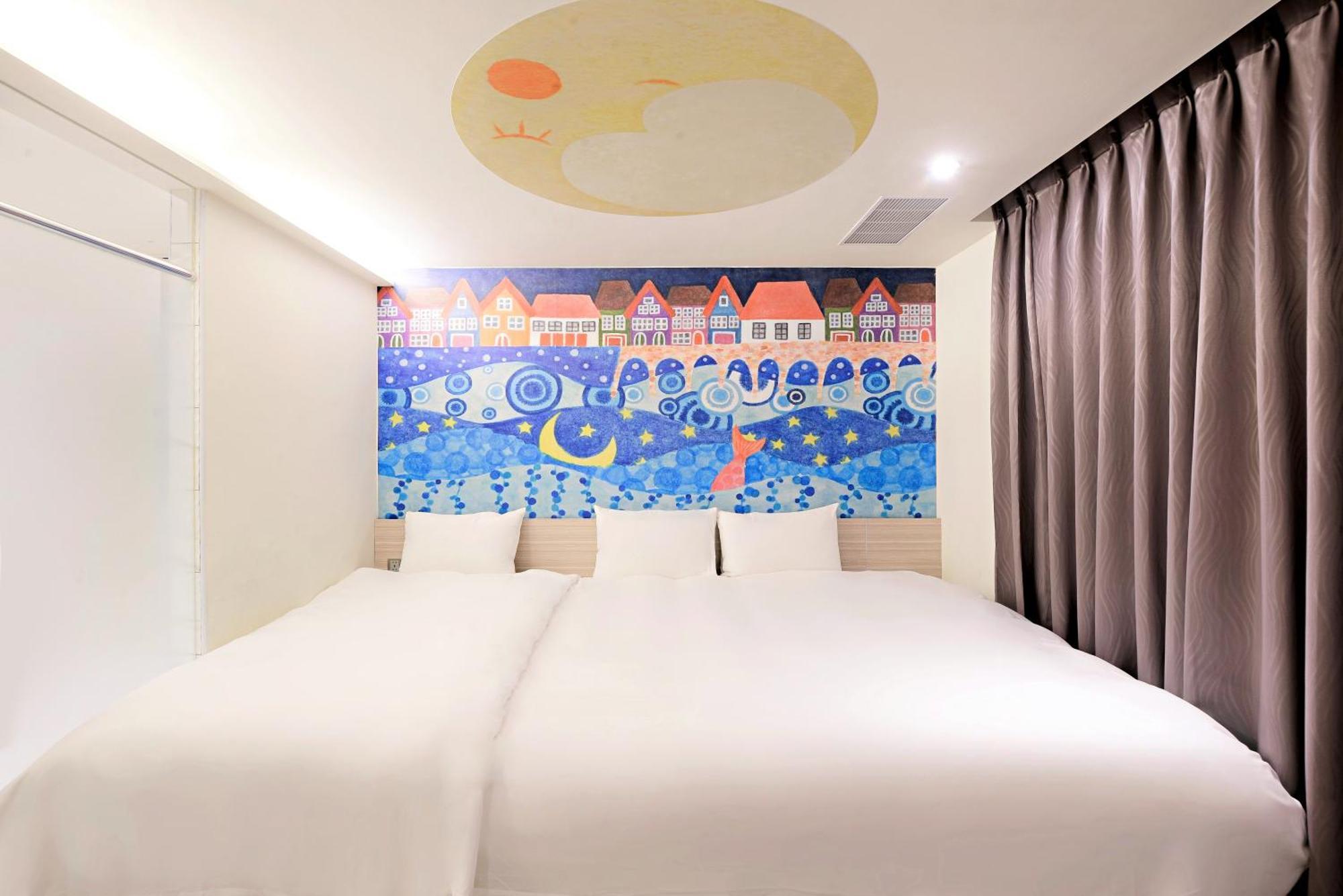 טאיצ'ונג Whoops Hotel חדר תמונה